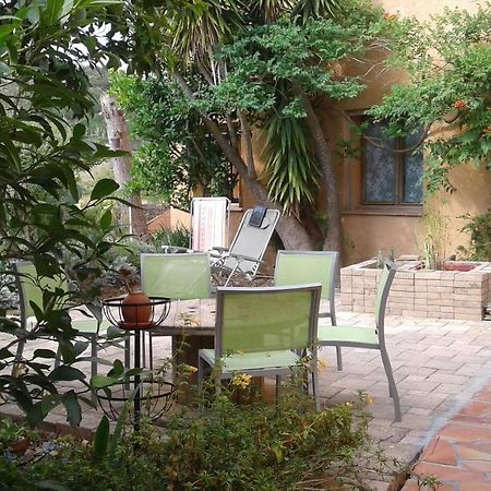 Atelier Pasquer Bed and Breakfast Fitou Exteriör bild