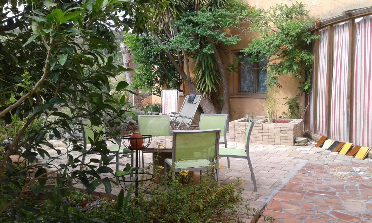 Atelier Pasquer Bed and Breakfast Fitou Exteriör bild